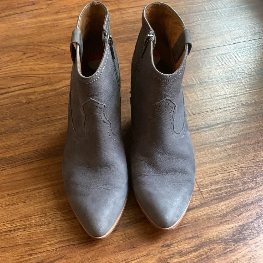 Frye gray leather booties size‎ 9.5